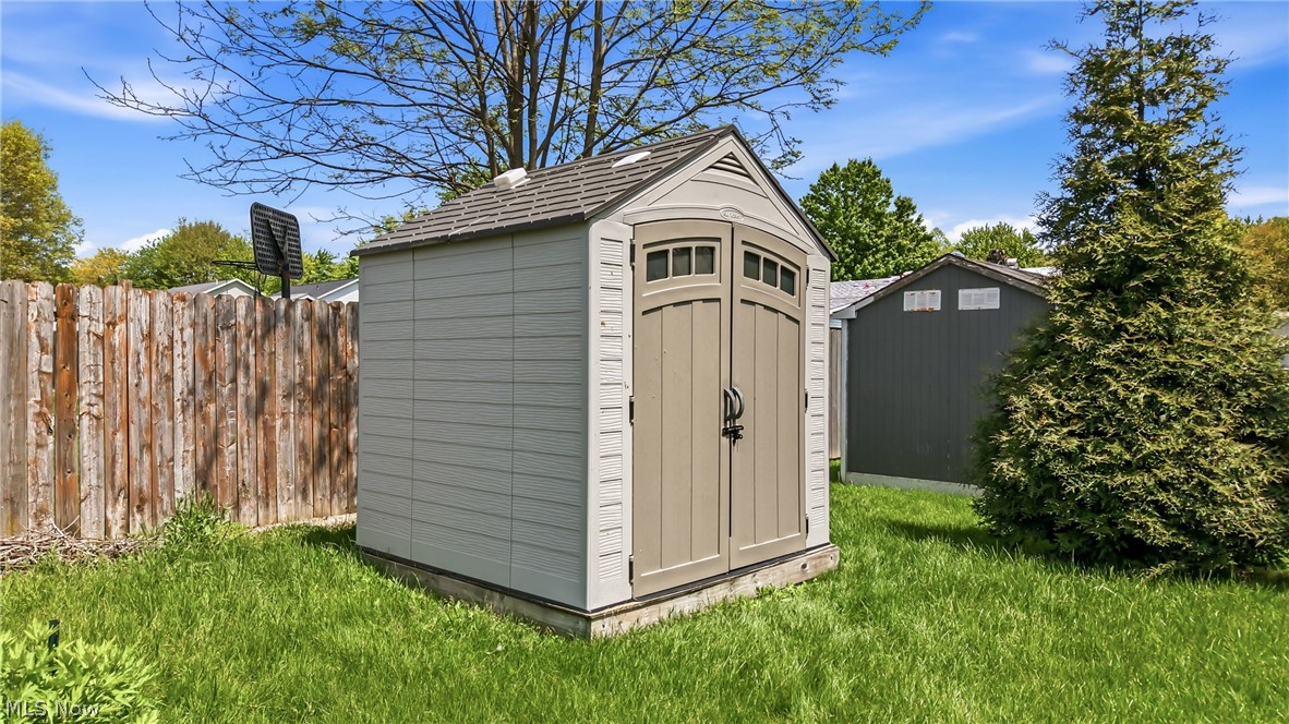 1752 Ansley Way Salem OH 44460
