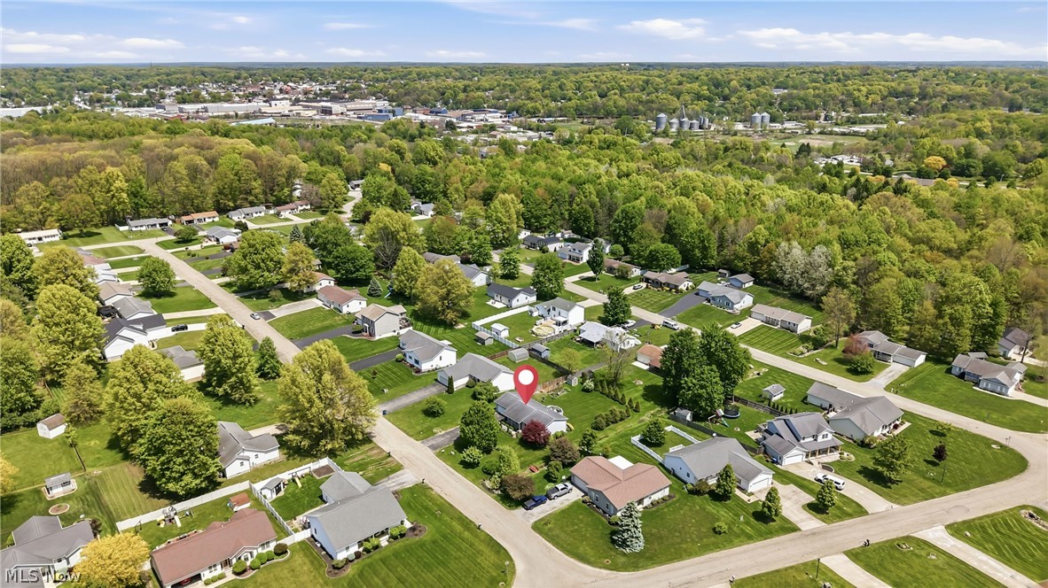 1752 Ansley Way Salem OH 44460