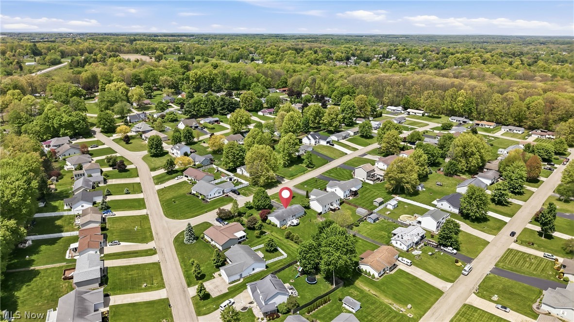 1752 Ansley Way Salem OH 44460