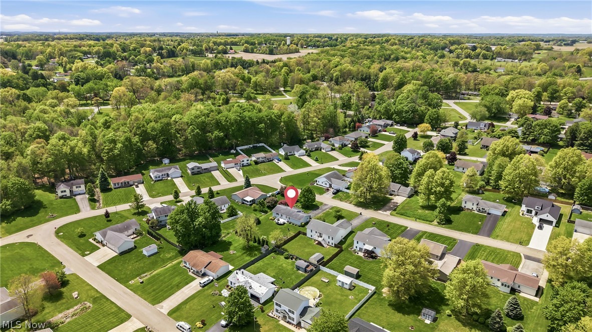 1752 Ansley Way Salem OH 44460