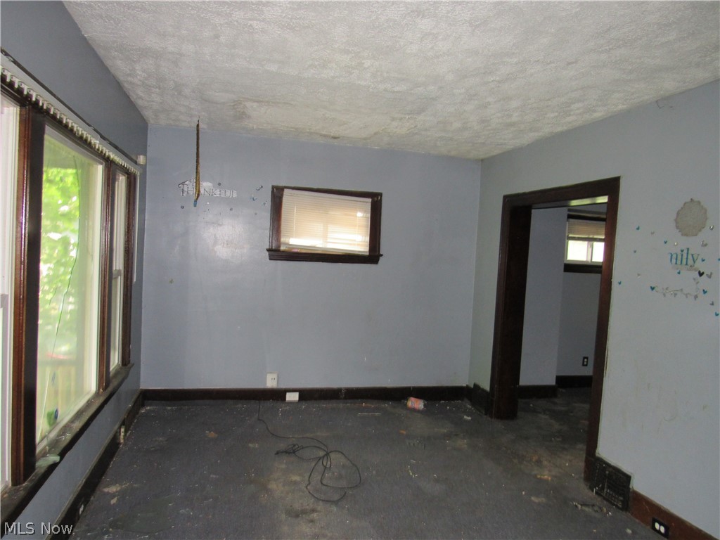 4149 E 139th Street Cleveland OH 44105