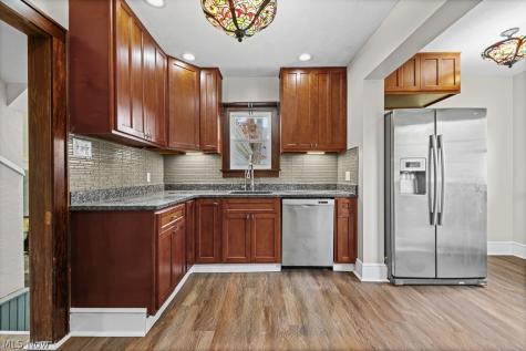 1710 Ewart Drive Akron OH 44306