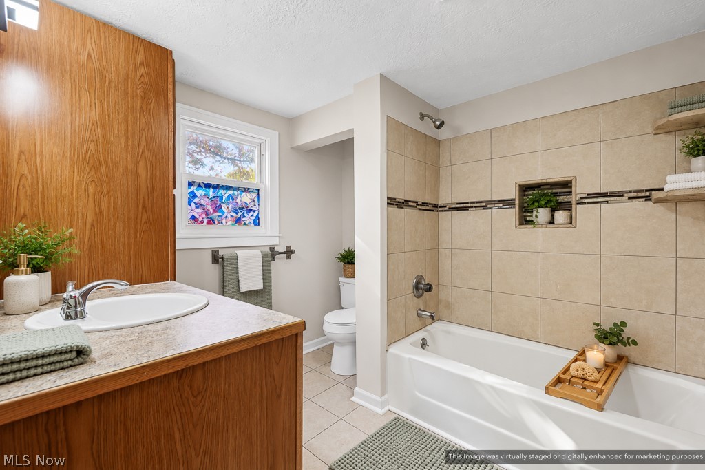 1710 Ewart Drive Akron OH 44306
