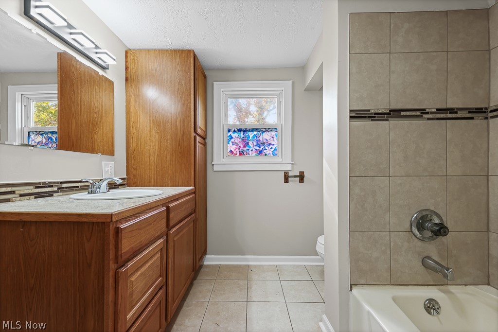 1710 Ewart Drive Akron OH 44306
