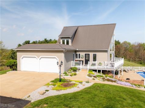 103 Random Road Minerva OH 44657
