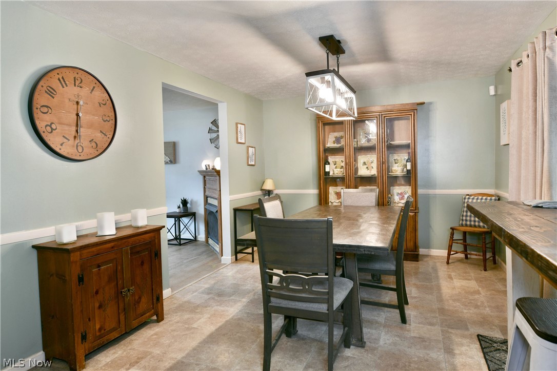 94 Camrose Drive Niles OH 44446