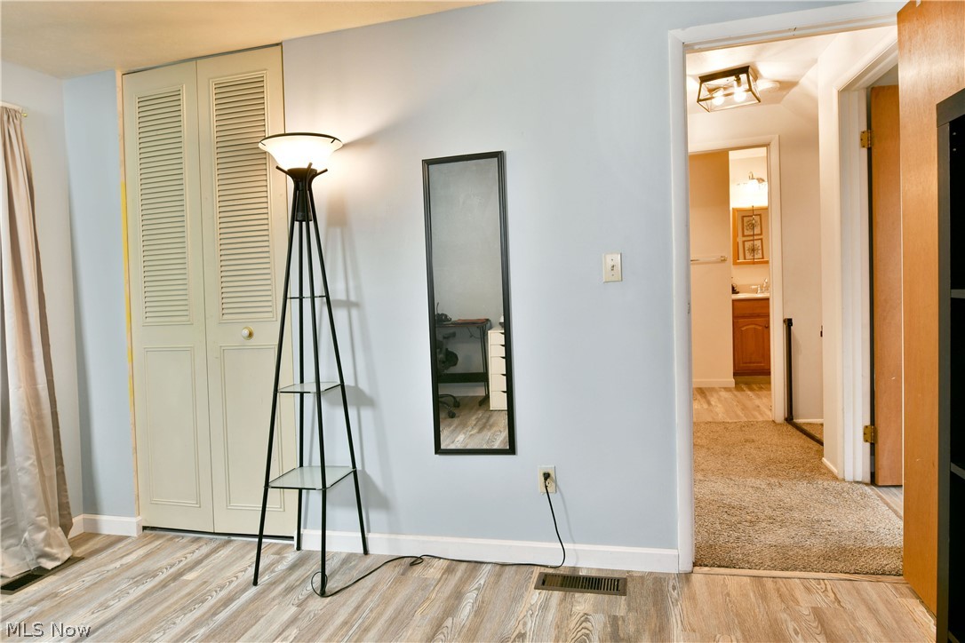 94 Camrose Drive Niles OH 44446
