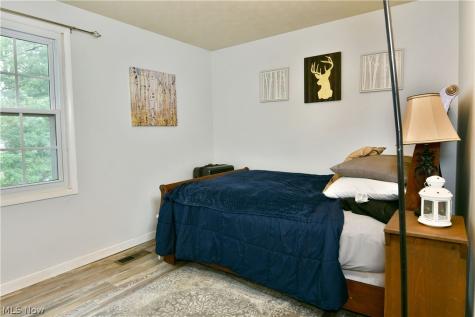 94 Camrose Drive Niles OH 44446