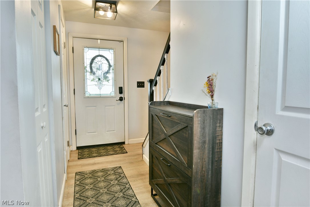 94 Camrose Drive Niles OH 44446