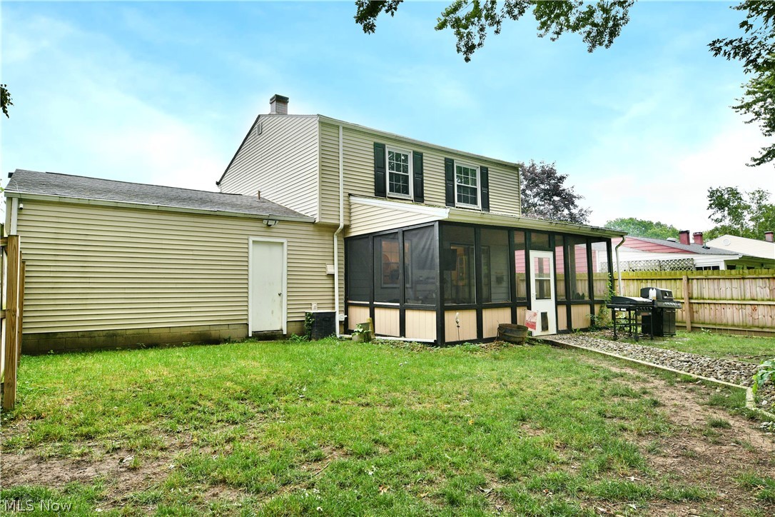 94 Camrose Drive Niles OH 44446