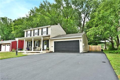 94 Camrose Drive Niles OH 44446