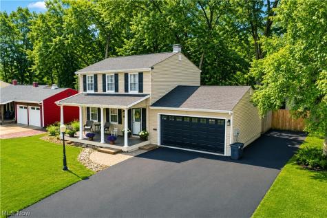 94 Camrose Drive Niles OH 44446