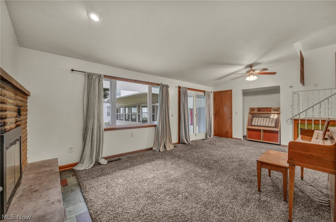 131 Yunker Court Elyria OH 44035