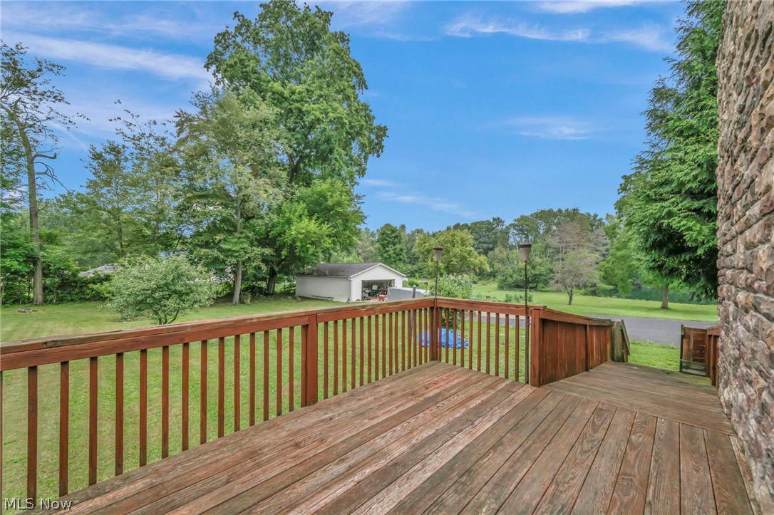 131 Yunker Court Elyria OH 44035