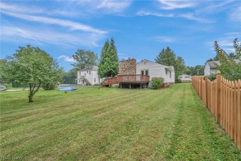 131 Yunker Court Elyria OH 44035