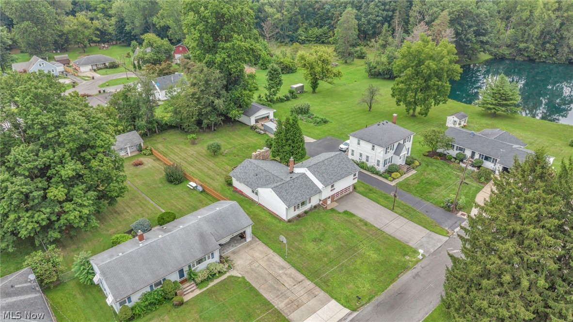 131 Yunker Court Elyria OH 44035