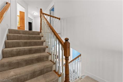 31 John Clark Lane Hudson OH 44236