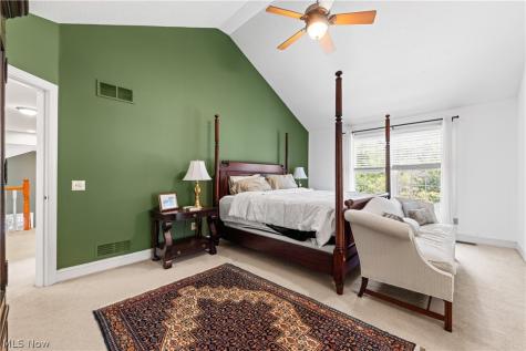 31 John Clark Lane Hudson OH 44236