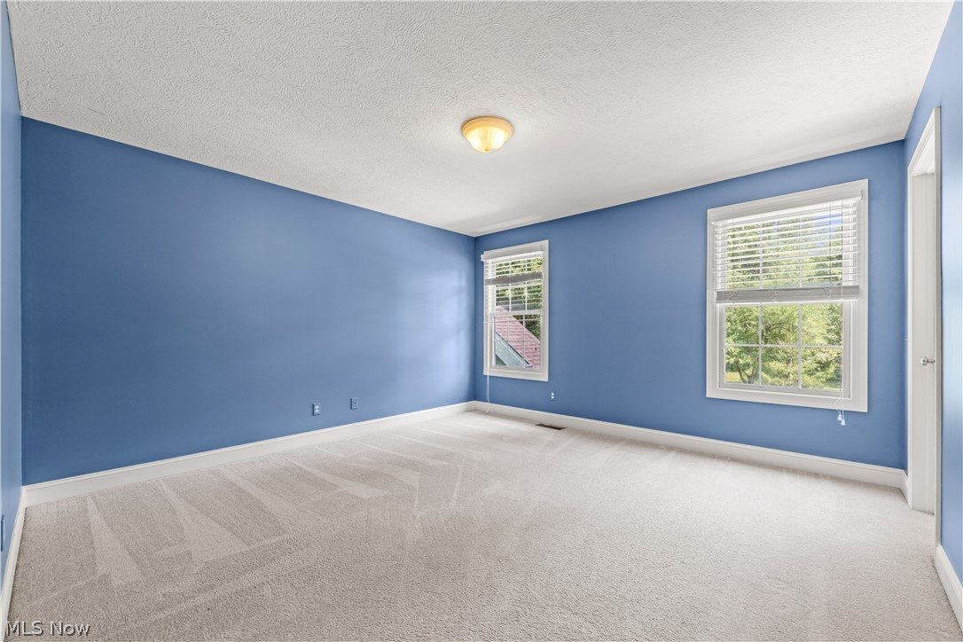 31 John Clark Lane Hudson OH 44236