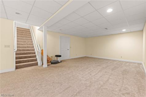 31 John Clark Lane Hudson OH 44236