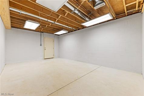 31 John Clark Lane Hudson OH 44236