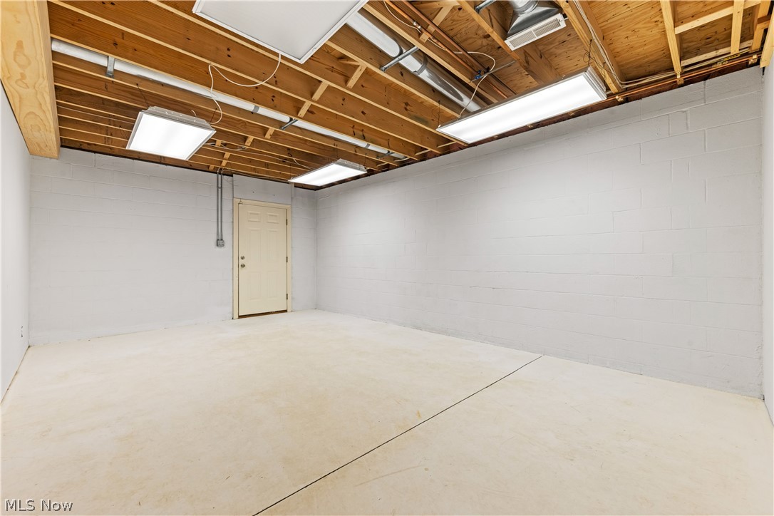 31 John Clark Lane Hudson OH 44236