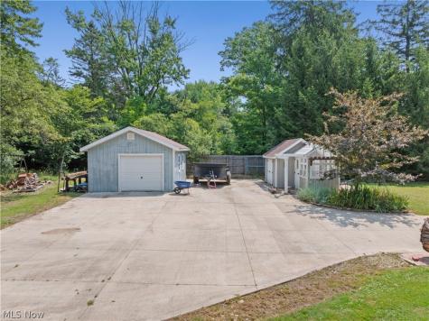 31 John Clark Lane Hudson OH 44236