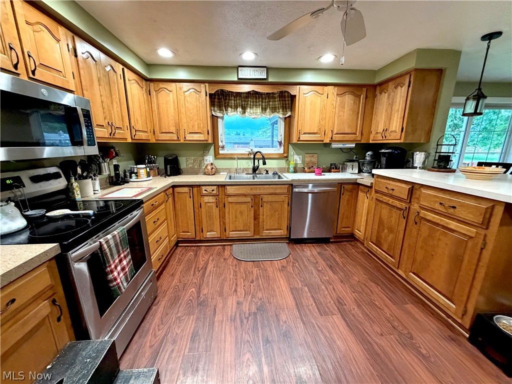 1282 Independence Circle SE New Philadelphia OH 44663