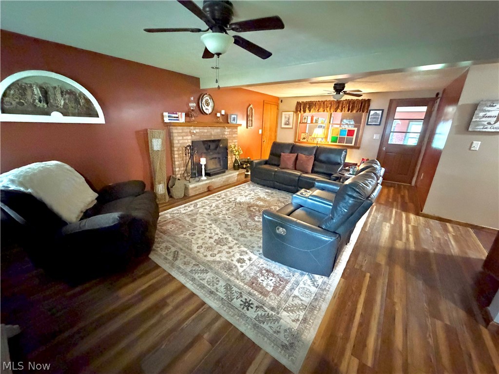 1282 Independence Circle SE New Philadelphia OH 44663