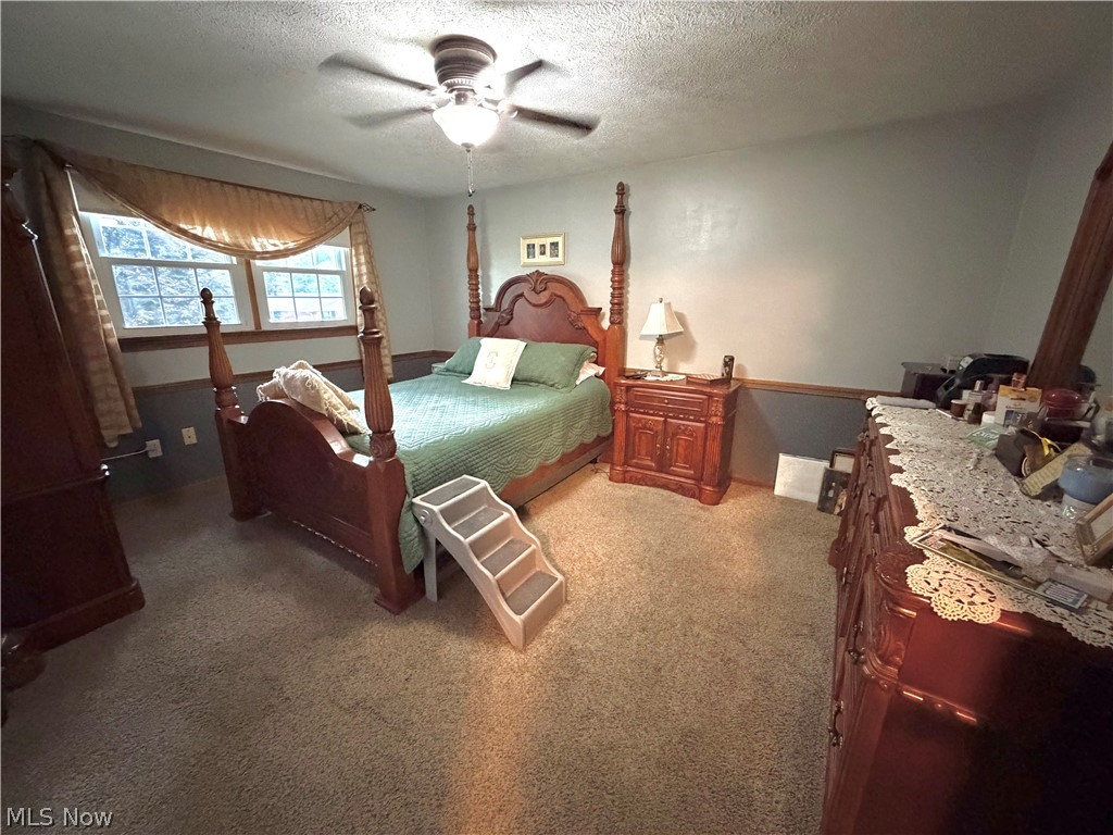 1282 Independence Circle SE New Philadelphia OH 44663