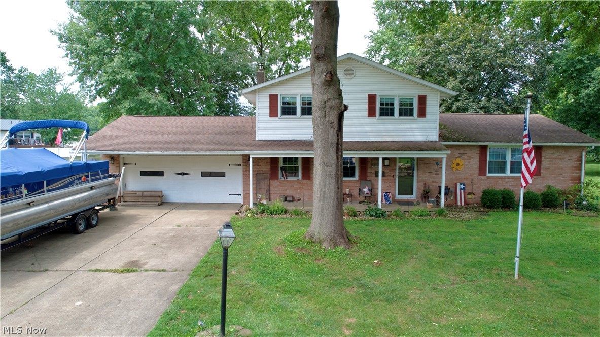 1282 Independence Circle SE New Philadelphia OH 44663