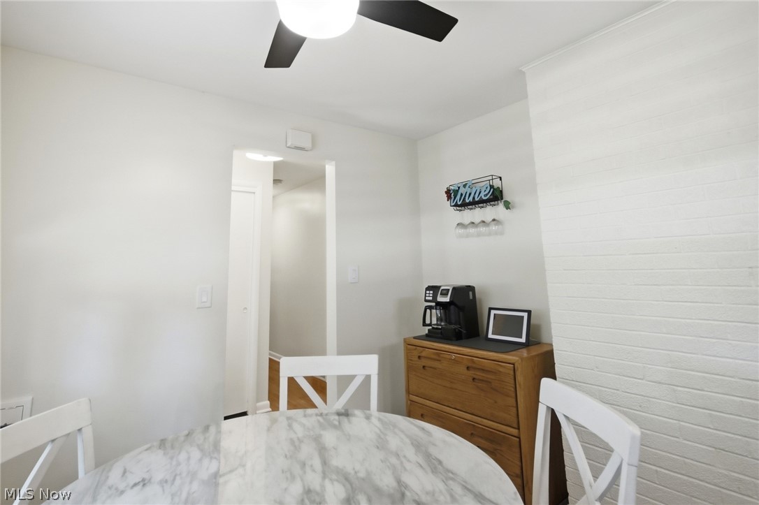418 North Street Brooklyn Heights OH 44131
