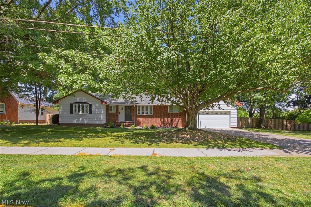 418 North Street Brooklyn Heights OH 44131