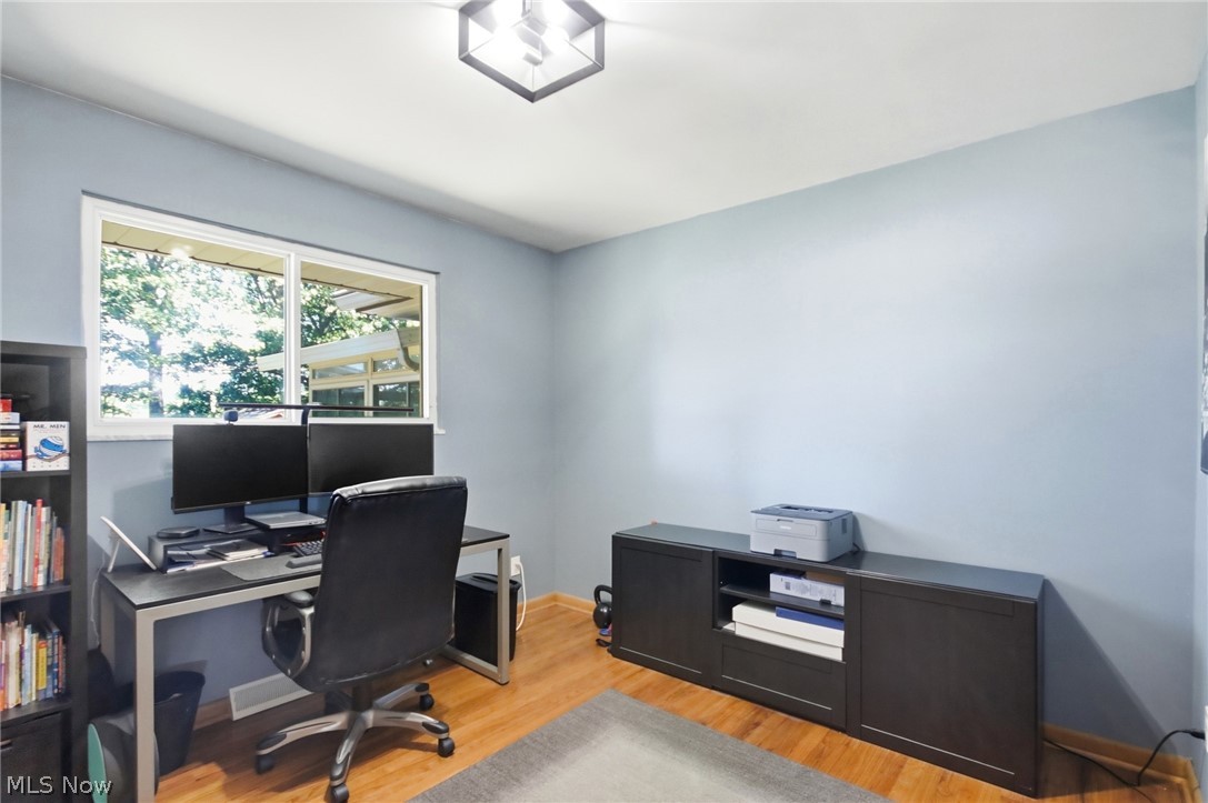 418 North Street Brooklyn Heights OH 44131