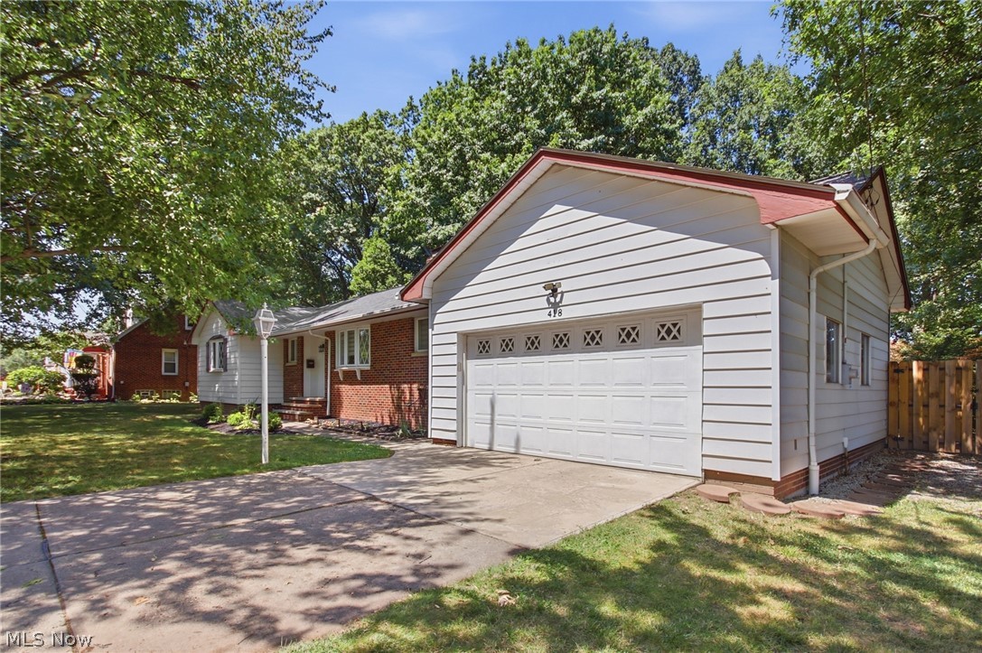 418 North Street Brooklyn Heights OH 44131
