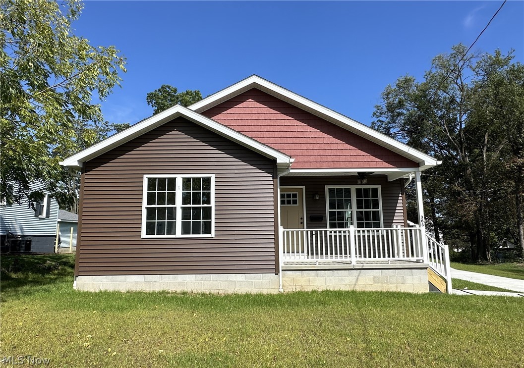 363 Sexton Street Struthers OH 44471
