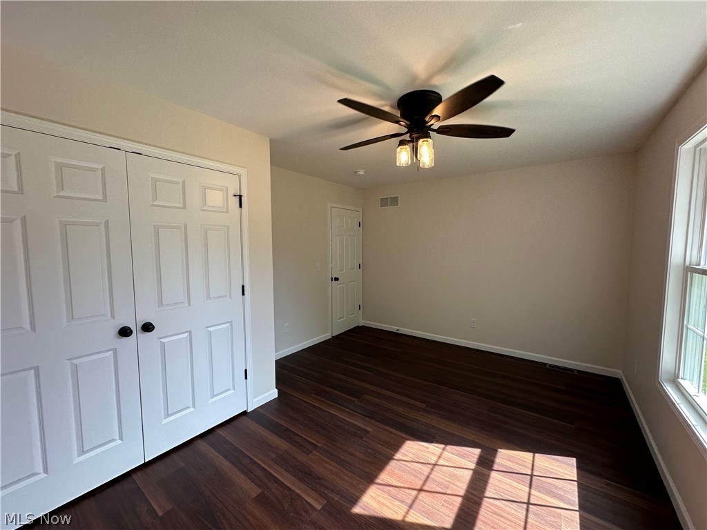 363 Sexton Street Struthers OH 44471