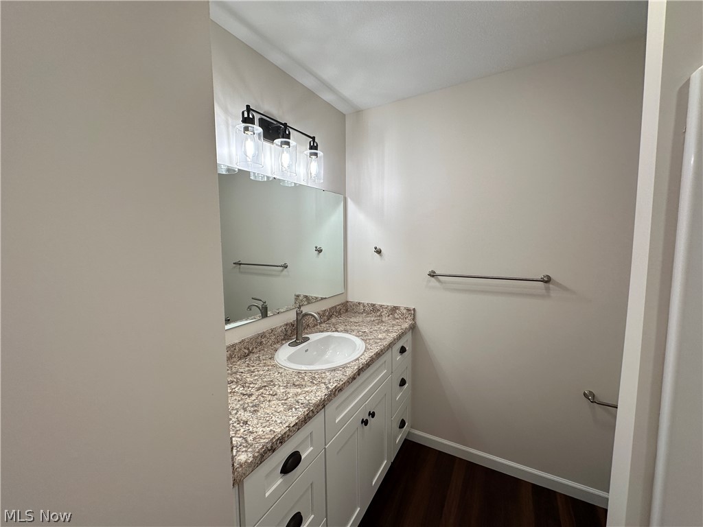 363 Sexton Street Struthers OH 44471