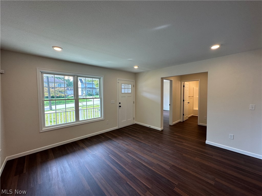 363 Sexton Street Struthers OH 44471