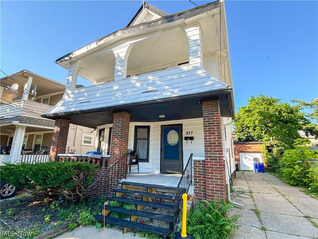 977 Nathaniel Road Cleveland OH 44110