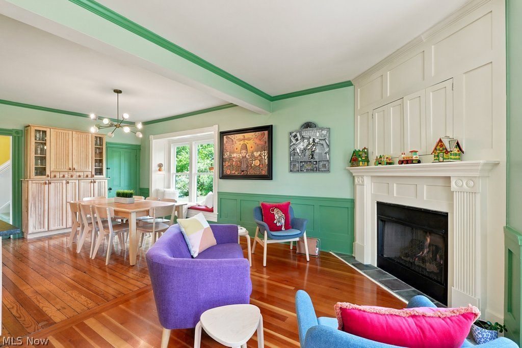 438 E Washington Street Chagrin Falls OH 44022