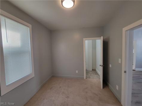 3594 W 60th Street Cleveland OH 44102
