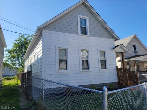 3594 W 60th Street Cleveland OH 44102