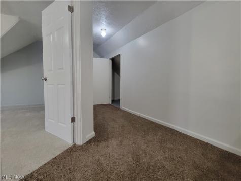 3594 W 60th Street Cleveland OH 44102
