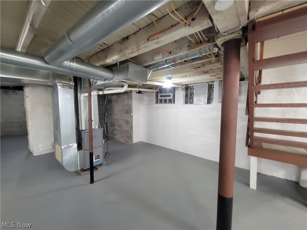 3594 W 60th Street Cleveland OH 44102