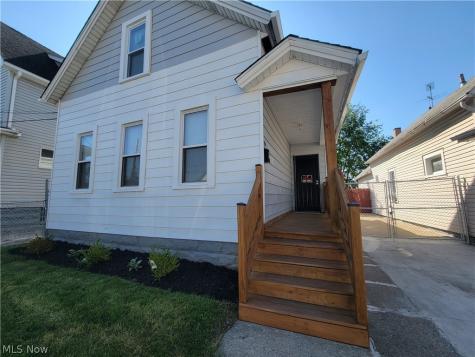 3594 W 60th Street Cleveland OH 44102