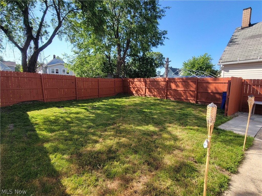 3594 W 60th Street Cleveland OH 44102
