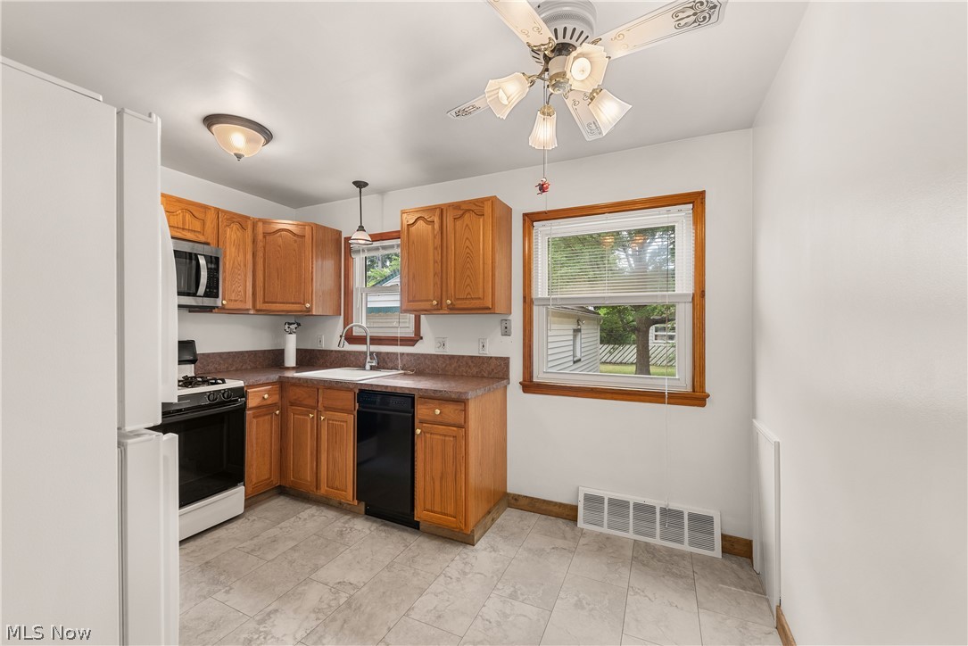 8811 Behrwald Avenue Brooklyn OH 44144