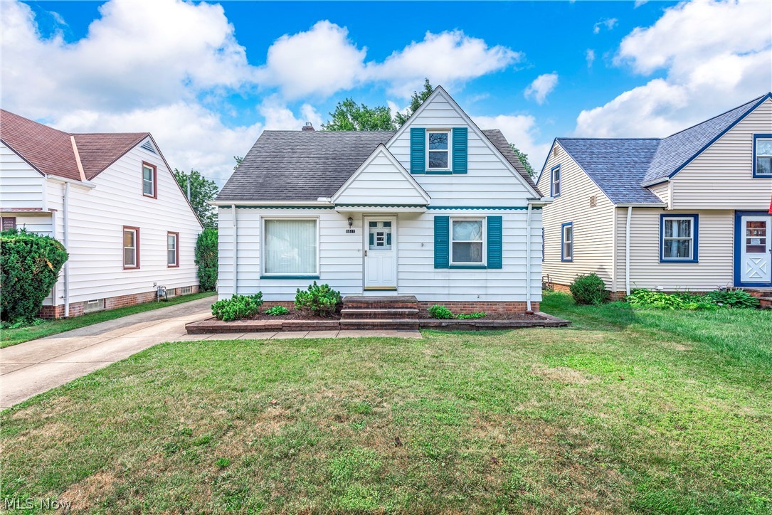8811 Behrwald Avenue Brooklyn OH 44144