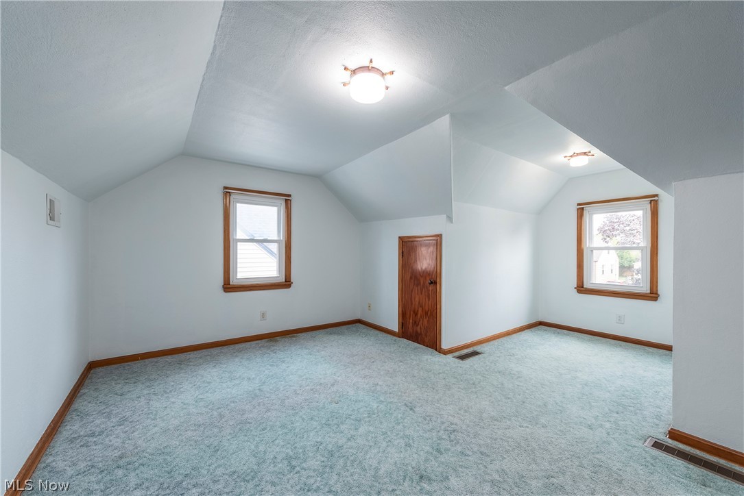 8811 Behrwald Avenue Brooklyn OH 44144